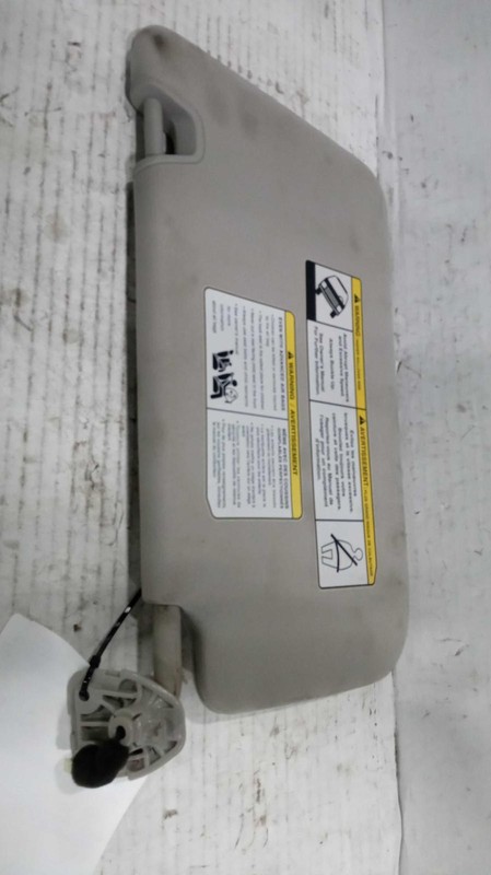 2015 Nissan Rogue Green Used Sun Visor OEM 4DR SUV Part #109529