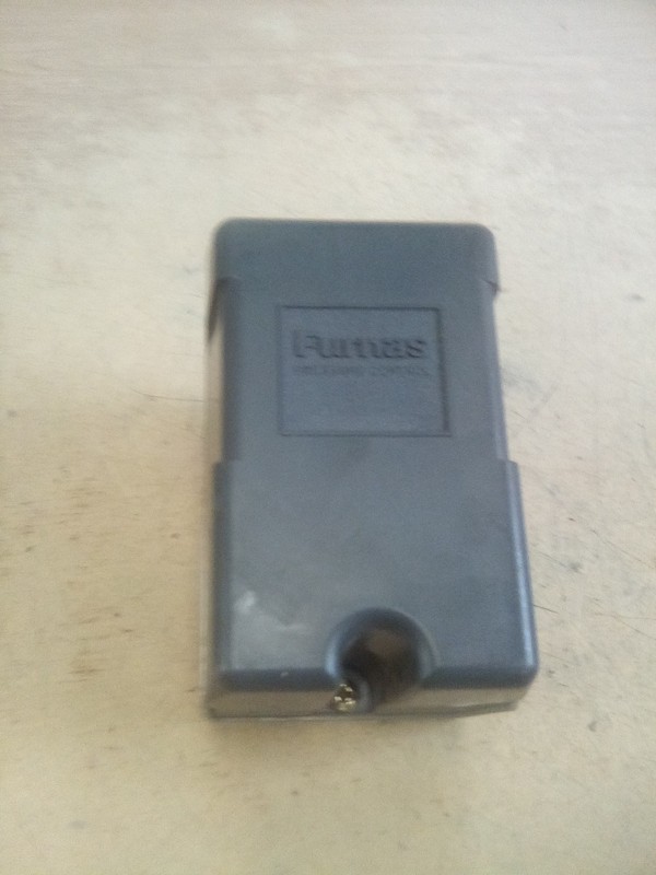 Furnas 69WB3 Pressure Switch