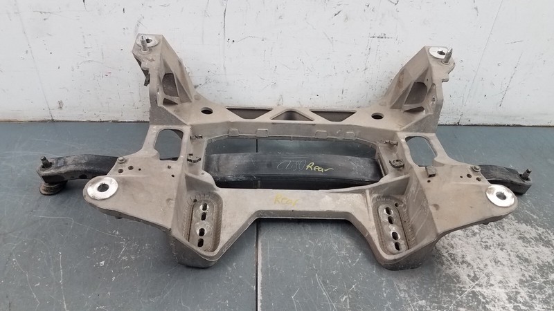 2010 Chevy Corvette C6 Grand Sport Rear Sub Frame / Mono Leaf Spring #8250 D7