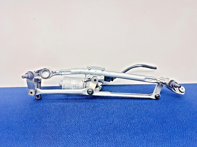5–14 BMW E90 M3 3-Series Front Windshield Wiper Blade Motor Linkage Drive OEM