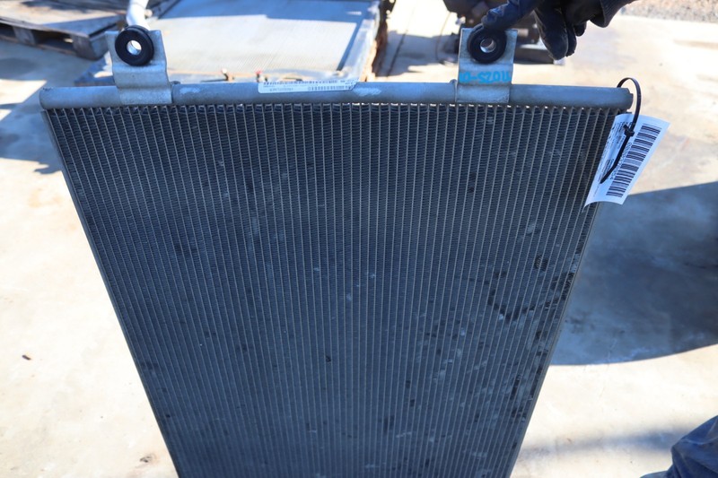 2008-2017 FREIGHTLINER CASCADIA 125 DD13 A/C AC AIR CONDITIONING CONDENSER OEM