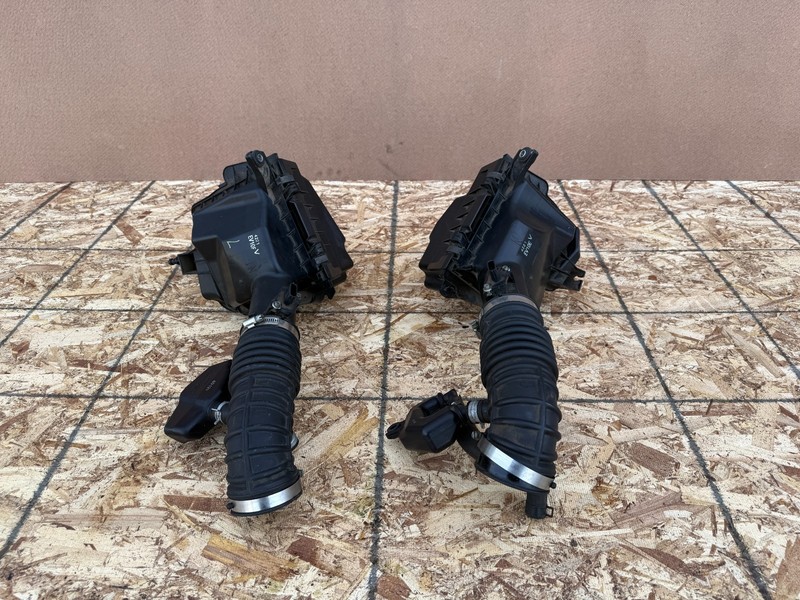 NISSAN 370Z 2009-2021 OEM LEFT AND RIGHT AIR INTAKE AIR CLEANER BOX HOSE (PAIR)