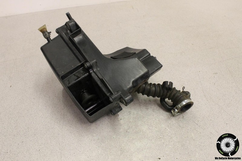 2014 Yamaha Zuma 50F YW50F AIRBOX AIR INTAKE FILTER BOX HOUSING YW 50 14