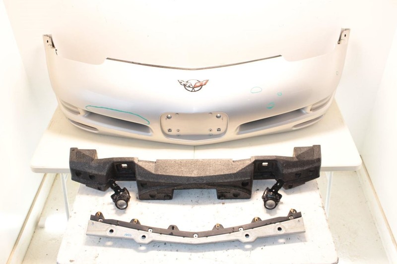 97-04 CORVETTE 5.7L LS1 Silver Front Bumper Cover with Reinforcement Bar