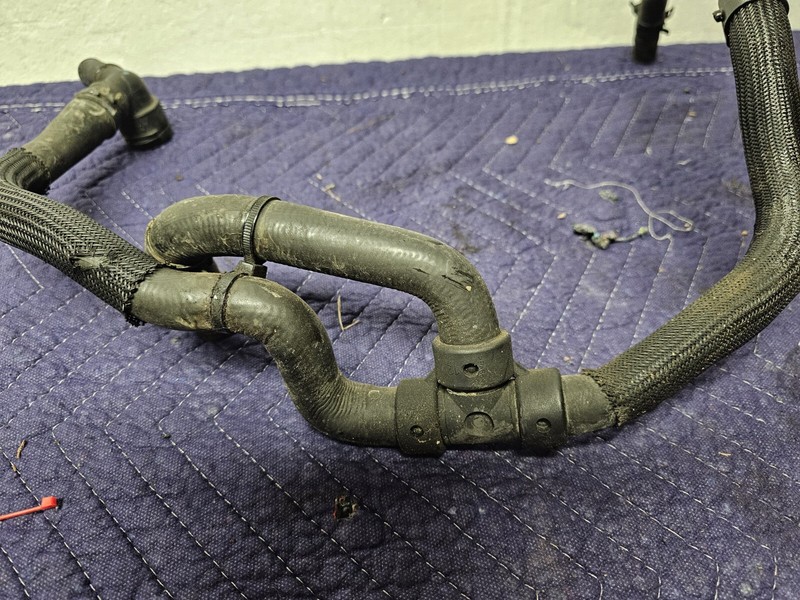 2013-2016 FORD ESCAPEENGINETUBE PIPE LINE HOSE OEM