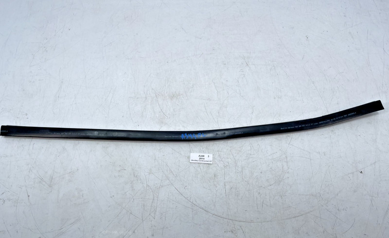 ✅12-17 OEM Bentley Continental GT Front Left Driver Door Inner Glass Rubber Seal