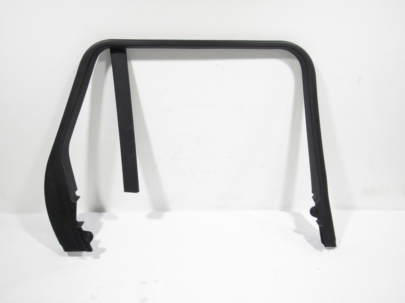 14-17 Land Range Rover 2016 L405 Rear Left Door Frame Window Molding Trim | :Y