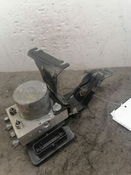 ABS Pump With Module Fits 2012 2013 2014 2015 CHEROKEE 735236