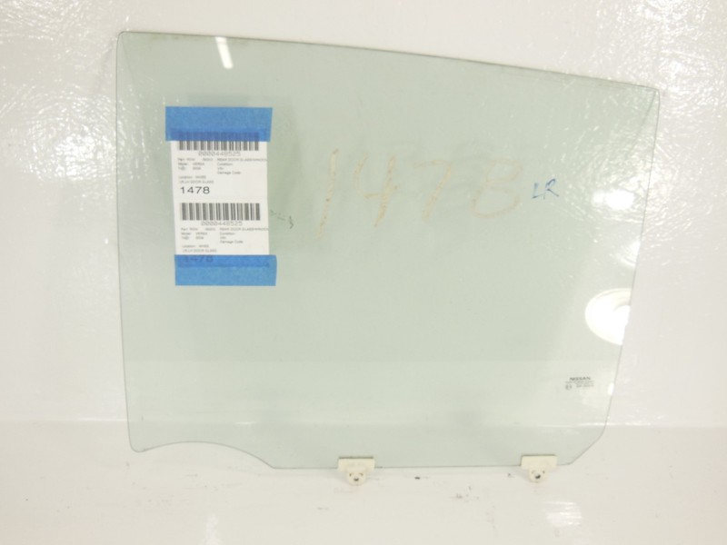 2007-2012 Nissan Versa Rear Door Window Glass Driver Left OEM