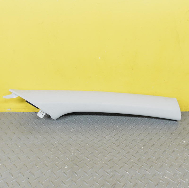 2022-2025 HYUNDAI TUCSON FRONT RIGHT SIDE A PILLAR TRIM COVER OEM 85820CW000MMH