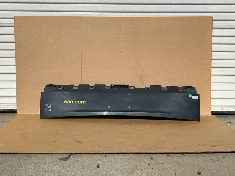 ✅22-25 Rivian R1S Rear Lower Tailgate TrunkLid Panel Shell PT00003660 w/dent