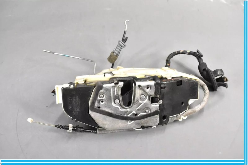 07-13 Mercedes W221 S550 S63 Rear Left Door Lock Latch Actuator 2217304335 OEM