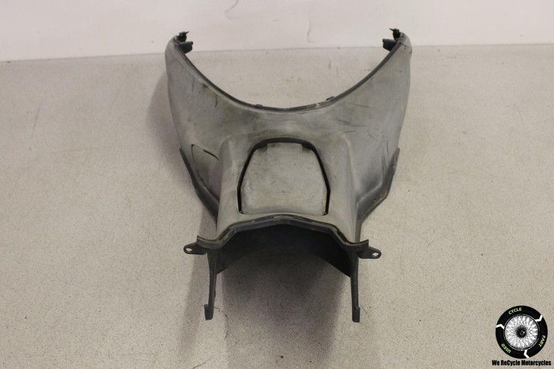 2012 Yamaha Zuma 50 YW50 FLOOR BOARD FOOT REST CENTER SECTION YW 50 12
