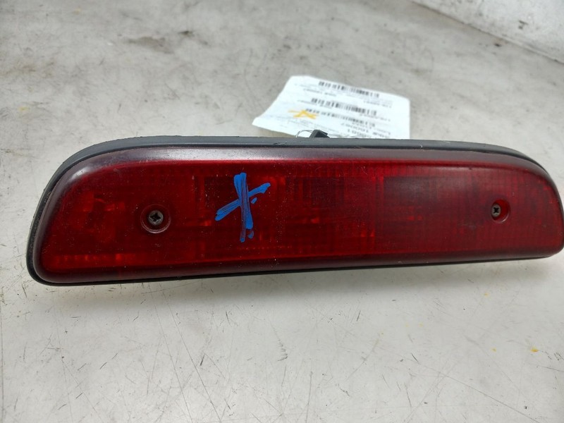94 95 96 97 TOYOTA TACOMA HIGH MOUNTED BRAKE LIGHT