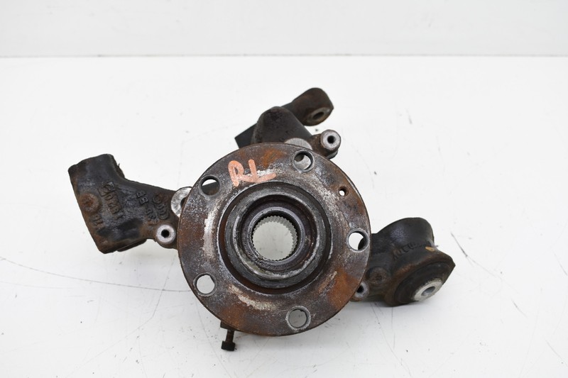 2008 Audi A4 Rear Left Driver Knuckle Hub Assembly Side OEM KW26