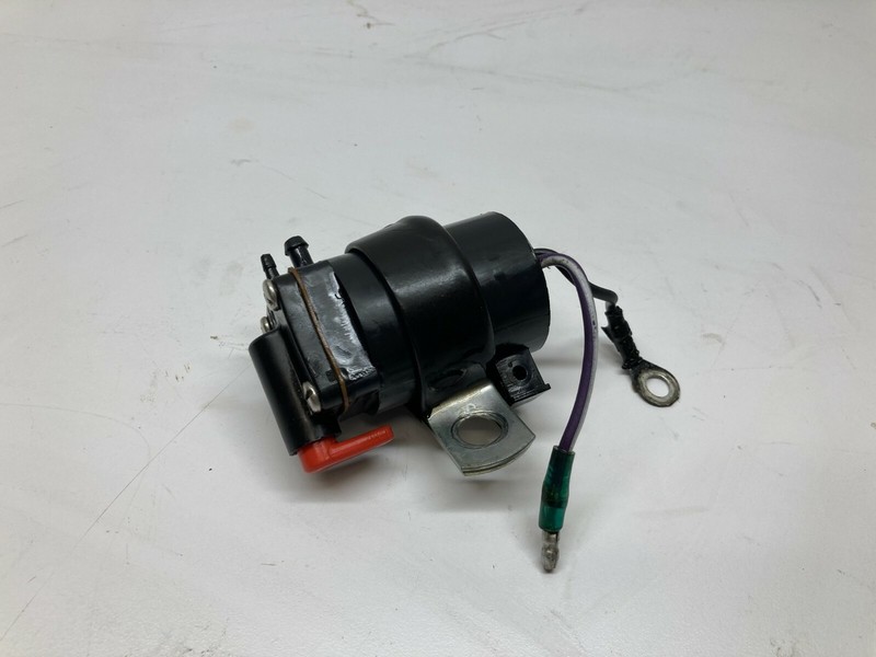B6e Evinrude Fuel Primer Solenoid 437236 25hp - 35hp3 Cyl 1997 - 2001 outboard