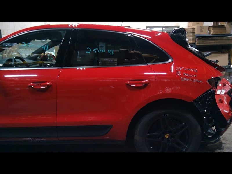 Driver Left Rear Side Door Fits 15-19 PORSCHE MACAN 1529433