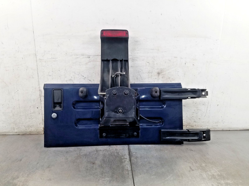 2006 Jeep Wrangler TJ LJ Rubicon 4x4 Tailgate Panel / Spare Tire Mount #8672 B3