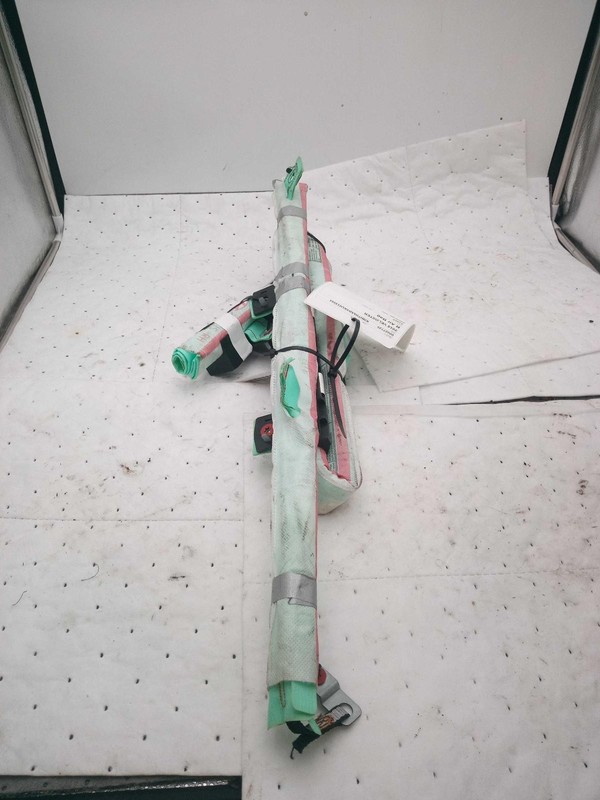 Used Right Curtain Air Bag fits: 2019 Hyundai Veloster passenger roof Right Grad