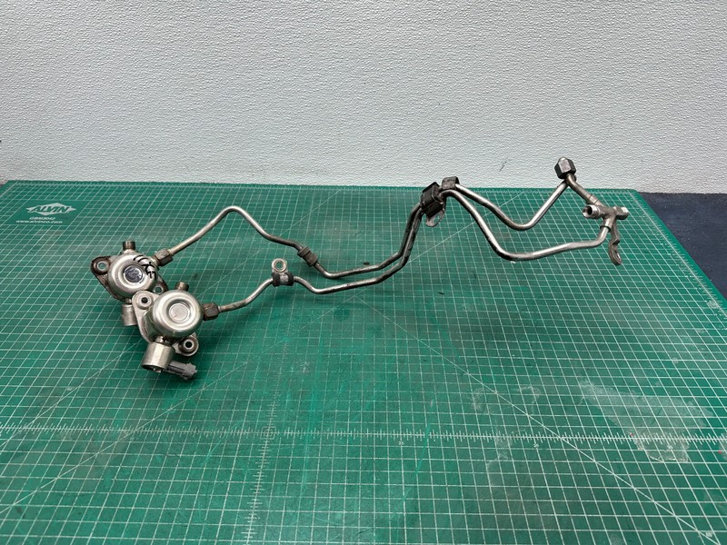 10-15 JAGUAR XF XK 5.0L HIGH PRESSURE FUEL PUMP W/ HOSE PIPE LINE SET OEM