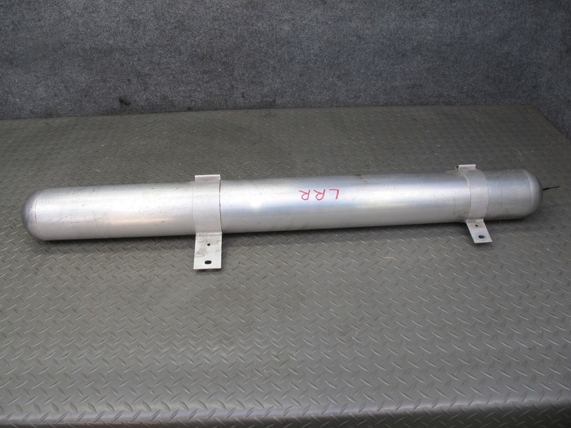 2013-2017 LAND RANGE ROVER L405 AIR SUSPENSION RESERVOIR TANK ACCUMULATOR