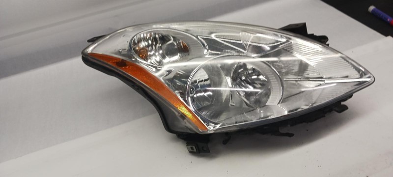 10-'12 NISSAN ALTIMA Right Passenger Headlight Headlamp OEM Grade B Condition!