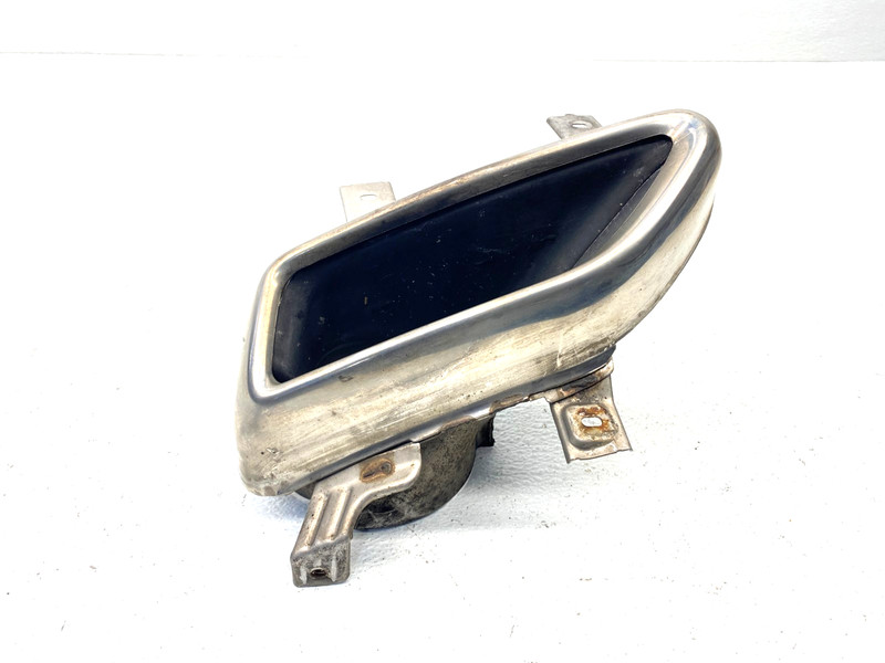 15-16 HYUNDAI GENESIS REAR LEFT LOWER EXHAUST MUFFLER TIP OEM #A0.59