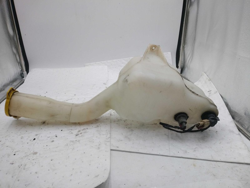 2010 Dodge Charger Washer Fluid Reservoir OEM White 05139113AA 134K Miles