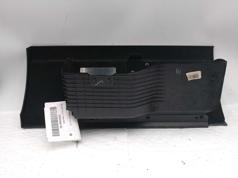 2007 GMC Yukon Black Used Glove Box OEM Part #3848478 - 245K Miles