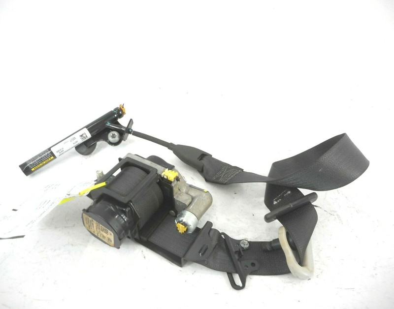 Ford Fusion Front Seat Belt Retractor Passenger Right OEM 2013-2016