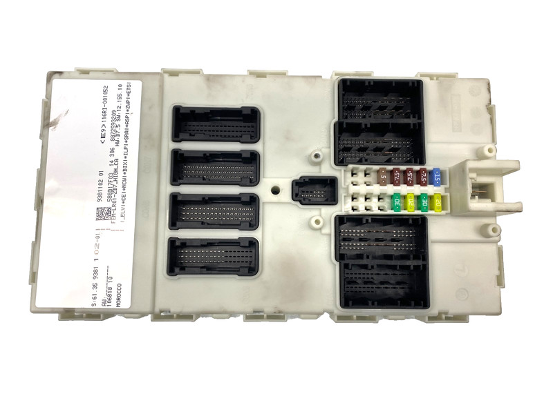 15 16 BMW M4 F82 FRONT ELECTRONIC BODY CONTROL MODULE OEM #A0.54