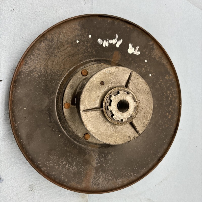 1979 Vintage Snowmobile Polaris Apollo 340 Driven secondary clutch