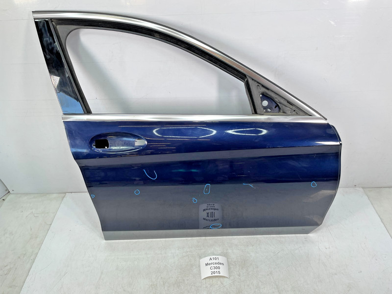 ✅ 2015-2021 OEM Mercedes W205 C300 Front Right Passenger Door Shell Blue NOTE*