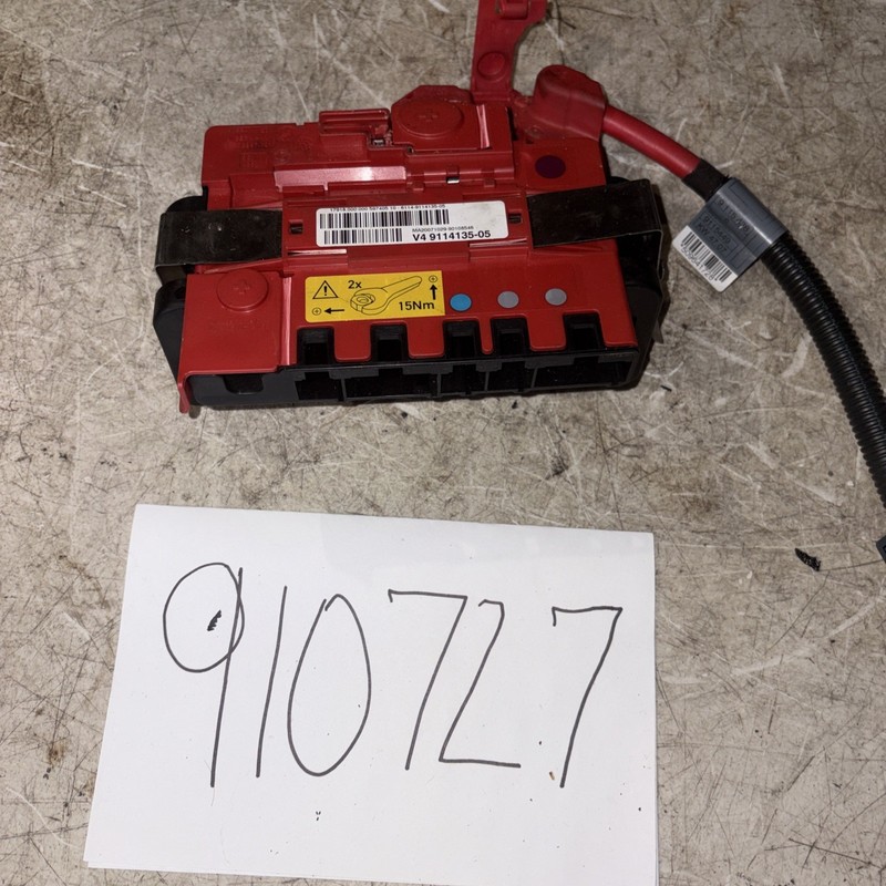 2007-10 BMW X5 Battery Power Distribution Junction Box V49114135-05 OEM 10688710