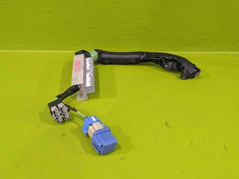 98 FRONTIER MT 4X2 ECM ENGINE CONTROL MODULE PIGTAIL WIRE FROM 2/98 OEM 3821-22