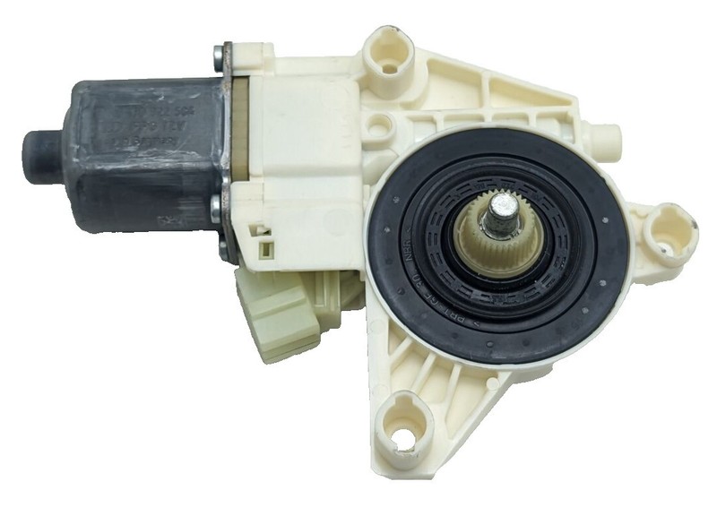 08-16 Mercedes W212 E350 E400 Rear Right Side Door Window Regulator Motor