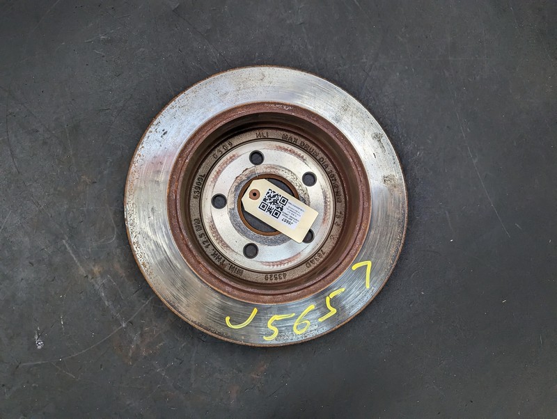 Rear Right Brake Rotor Disc 2019 Jeep Grand Cherokee 52124763AD 2011 2012 - 2020