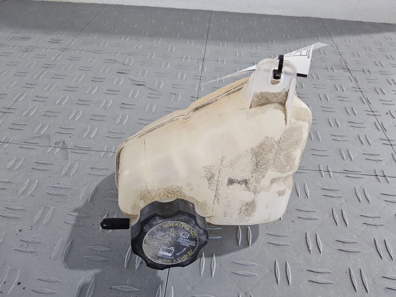 Coolant Reservoir Fits 07-12 MALIBU 3564997