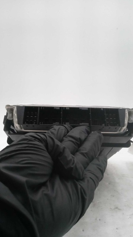 2005 Mercedes-Benz CLK Engine Control Module ECM 1121532679 OEM 107K Miles