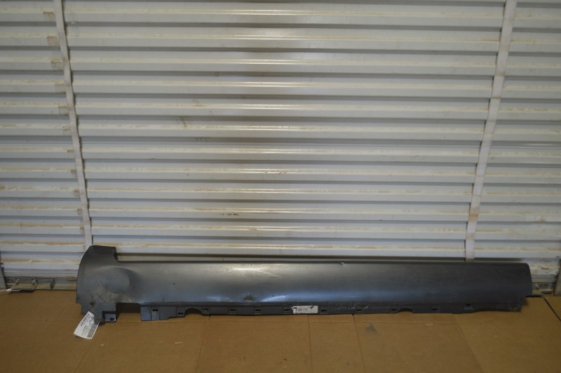 2007-2009 AUDI S8 A8 LEFT DRIVER SIDE ROCKER PANEL MOLDING SKIRT GRAY OEM