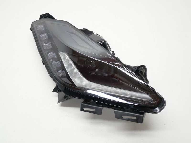 2016-2019 Chevrolet Corvette Z06 C7 Passenger Headlamp Assembly Light Xenon OEM