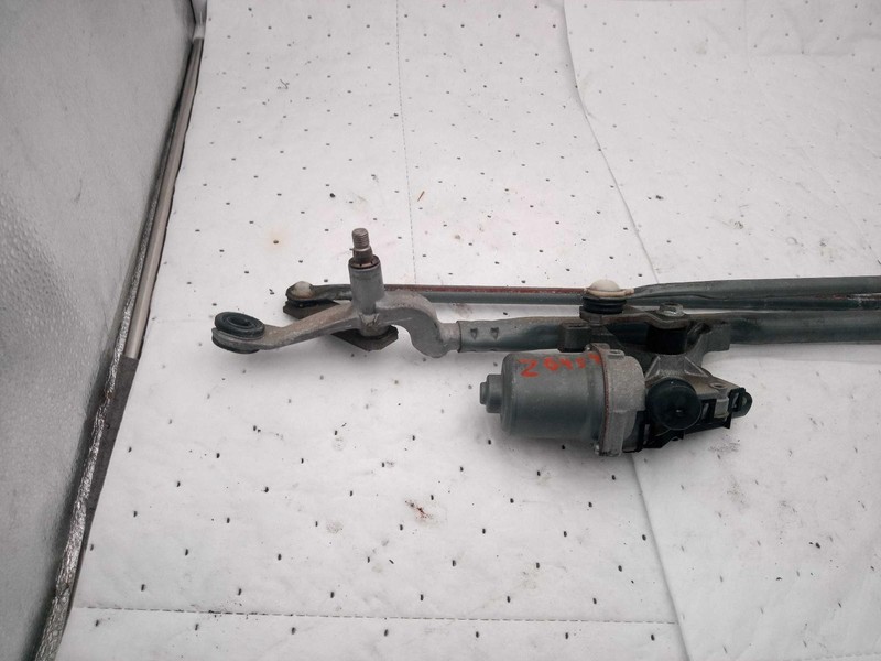 2017 Toyota Camry Windshield Wiper Motor OEM 8511006190 89K Miles Blue