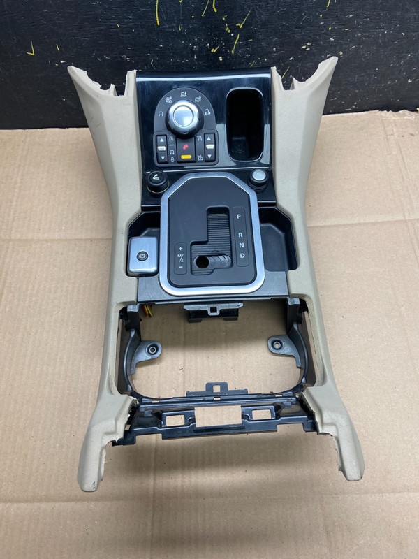 2010-2013 Land Rover Lr4 Center Console Control Switch Shifter Trim Y2083 DG