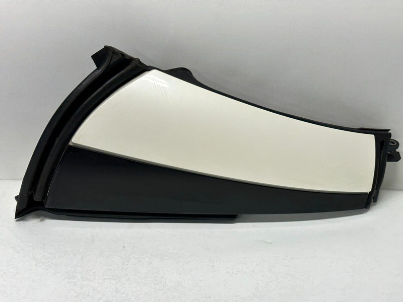 🟢 2012-16 Mercedes-Benz SLK250 OEM REAR LEFT C-PILLAR MOLDING COVER WHITE 799
