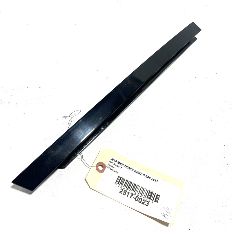 2014-2017 MERCEDES S550 W222 REAR RIGHT EXTERIOR DOOR MOLDING COVER PANEL OEM