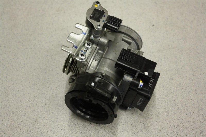 2012 HONDA NC 700 X AIR THROTTLE BODY INTAKE SENSOR FUEL GAS SYSTEM NC700 12