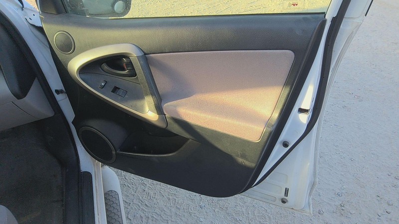 Front Door Trim Panel TOYOTA RAV-4 Right 07 06 08 09 10