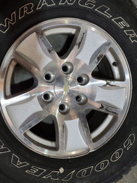 Wheel 17x8 5 Spoke Opt Q5U Fits 15-20 SUBURBAN 1500 558469