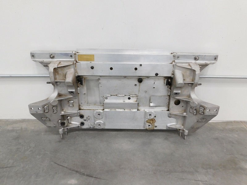 2019 15 16 18 McLaren 570GT4 570 GT4 Front Sub Frame Crossmember Cradle #5995 A8