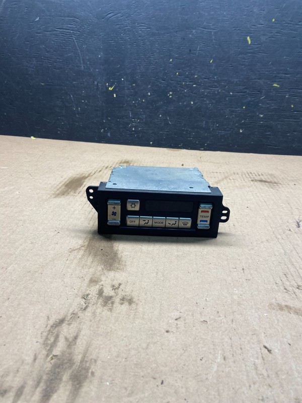 1990 to 1993 Chrysler Imperial Digital Climate Control A/C AC Panel Oem Q7226 DG